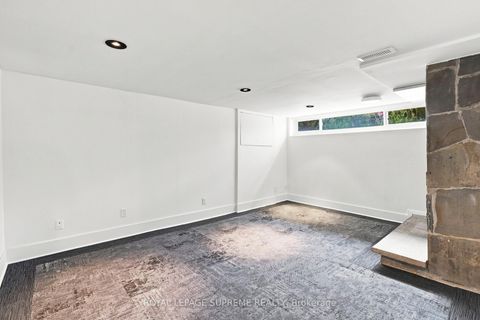 Photo 33 at 30 Benway Drive, Kipling, Toronto