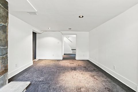 Photo 35 at 30 Benway Drive, Kipling, Toronto