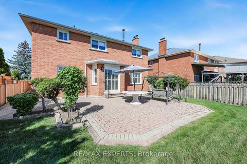 Photo 35 at 179 Bordeaux Drive, East Woodbridge, Vaughan