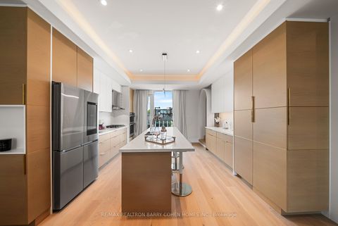 Photo 9 at 33 Lanark Avenue, Oakwood Village, Toronto