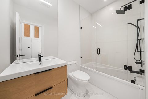Photo 18 at 33 Lanark Avenue, Oakwood Village, Toronto