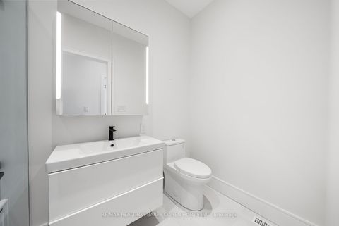 Photo 21 at 33 Lanark Avenue, Oakwood Village, Toronto