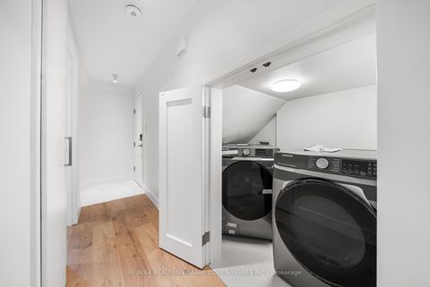 Photo 39 at 33 Lanark Avenue, Oakwood Village, Toronto