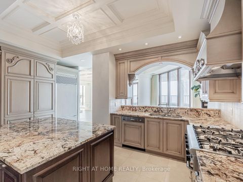 Photo 14 at LPH19 - 2095 Lake Shore Boulevard W, Mimico, Toronto