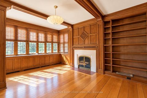 Photo 4 at 372 Old Yonge Street, Windfields, Toronto