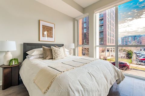 Photo 18 at 126 St David Street, Regent Park, Toronto