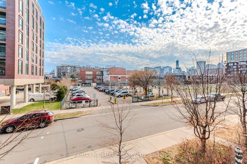 Photo 22 at 126 St David Street, Regent Park, Toronto