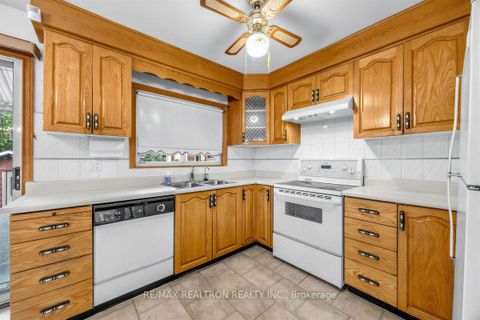 Photo 14 at 74 Lunness Road, Alderwood, Toronto
