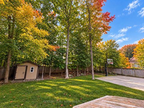Photo 33 at 38 Camelot Square, Shore, Barrie
