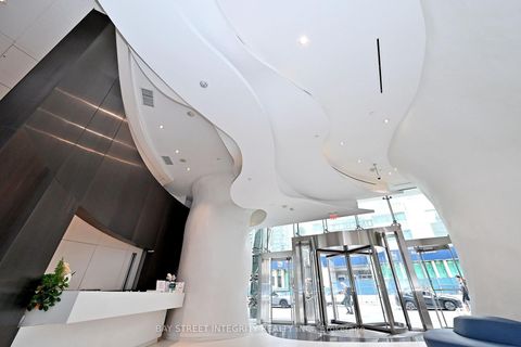 Photo 3 at 1512 - 1 Bloor Street E, Yonge Corridor, Toronto