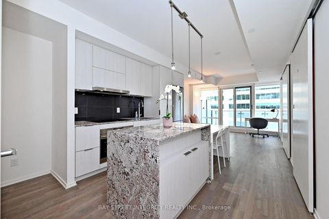 Photo 6 at 1512 - 1 Bloor Street E, Yonge Corridor, Toronto