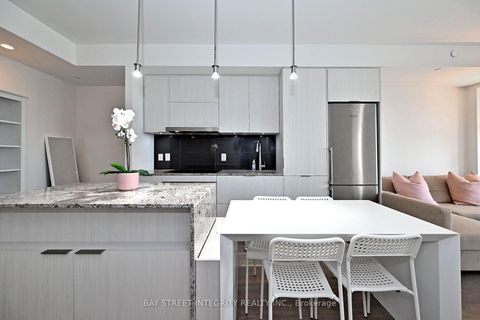 Photo 12 at 1512 - 1 Bloor Street E, Yonge Corridor, Toronto