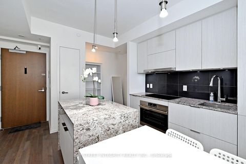 Photo 13 at 1512 - 1 Bloor Street E, Yonge Corridor, Toronto