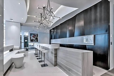 Photo 27 at 1512 - 1 Bloor Street E, Yonge Corridor, Toronto