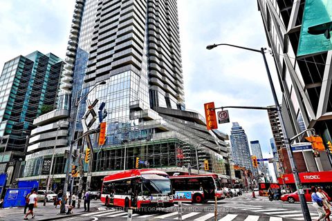 Photo 29 at 1512 - 1 Bloor Street E, Yonge Corridor, Toronto