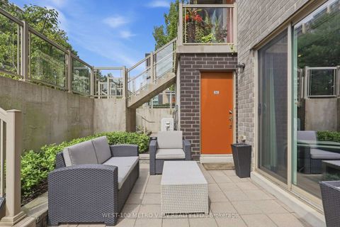 Photo 1 at 102 - 3 Applewood Lane, Etobicoke West Mall, Toronto
