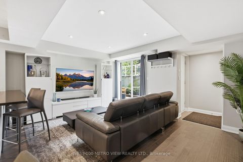 Photo 2 at 102 - 3 Applewood Lane, Etobicoke West Mall, Toronto