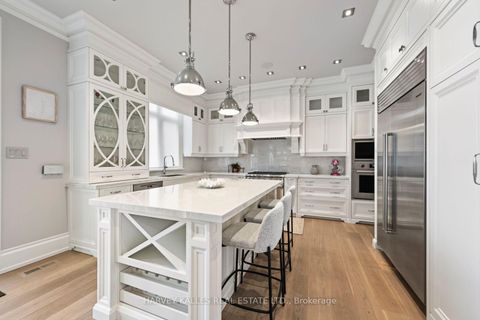 Photo 8 at 523 Vesta Drive, Forest Hill South, Toronto