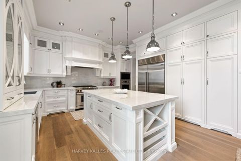 Photo 9 at 523 Vesta Drive, Forest Hill South, Toronto