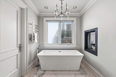 Photo 25 at 523 Vesta Drive, Forest Hill South, Toronto