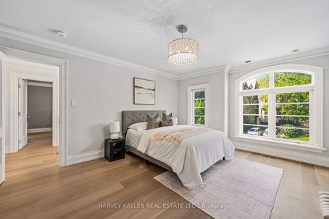Photo 30 at 523 Vesta Drive, Forest Hill South, Toronto