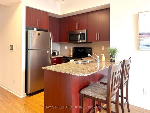 Photo 3 at 4602 - 65 Bremner Boulevard, Waterfront Communities C1, Toronto