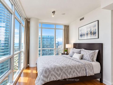 Photo 7 at 4602 - 65 Bremner Boulevard, Waterfront Communities C1, Toronto