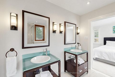 Photo 16 at 25 Bellehaven Crescent, Scarborough Village, Toronto