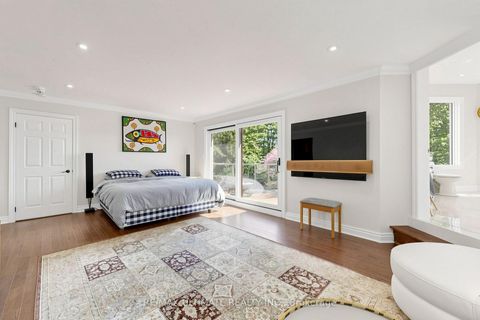 Photo 17 at 25 Bellehaven Crescent, Scarborough Village, Toronto
