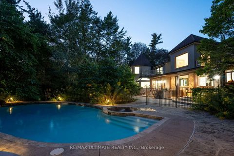Photo 43 at 25 Bellehaven Crescent, Scarborough Village, Toronto