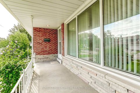 Photo 5 at 100 Summitcrest Drive, Richview, Toronto