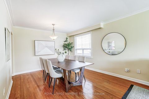 Photo 12 at 100 Summitcrest Drive, Richview, Toronto