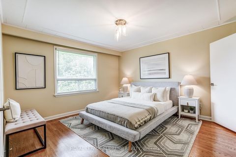 Photo 21 at 100 Summitcrest Drive, Richview, Toronto