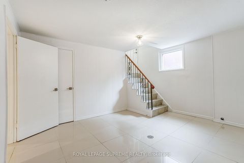 Photo 33 at 100 Summitcrest Drive, Richview, Toronto