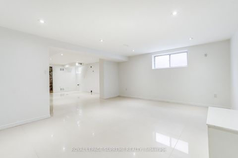 Photo 36 at 100 Summitcrest Drive, Richview, Toronto
