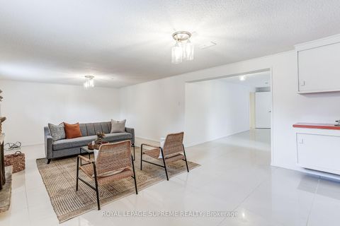 Photo 40 at 100 Summitcrest Drive, Richview, Toronto