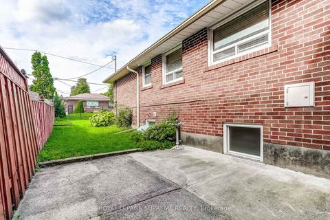 Photo 43 at 100 Summitcrest Drive, Richview, Toronto