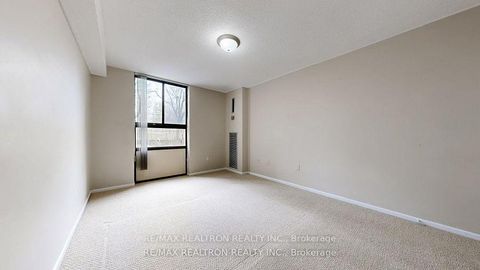 Photo 11 at 212 - 350 Seneca Hill Drive, Don Valley Village, Toronto