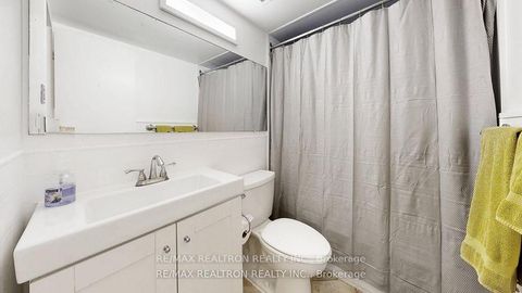 Photo 12 at 212 - 350 Seneca Hill Drive, Don Valley Village, Toronto