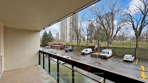 Photo 14 at 212 - 350 Seneca Hill Drive, Don Valley Village, Toronto