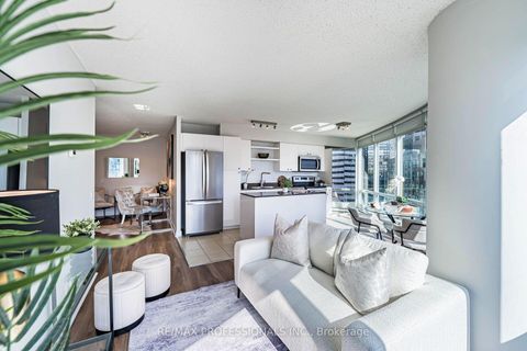 Photo 11 at 1803 - 361 Front Street W, Waterfront Communities C1, Toronto