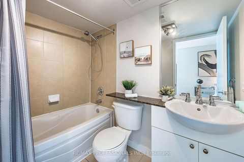 Photo 17 at 1803 - 361 Front Street W, Waterfront Communities C1, Toronto