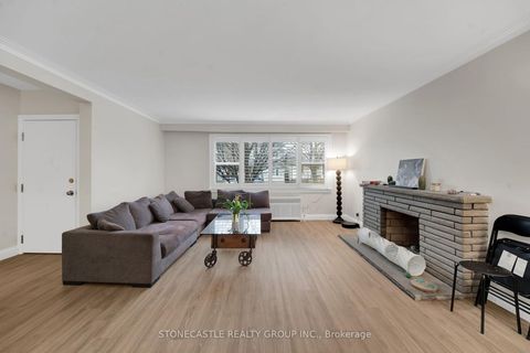 Photo 2 at 55 Thirty Eighth Street, Long Branch, Toronto