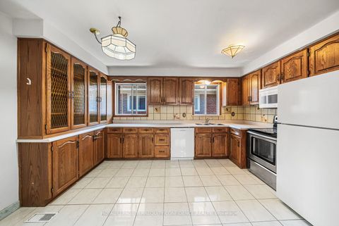 Photo 6 at 265 Horsham Avenue, Willowdale West, Toronto
