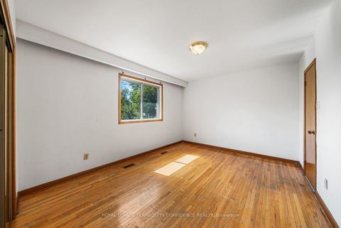 Photo 16 at 265 Horsham Avenue, Willowdale West, Toronto