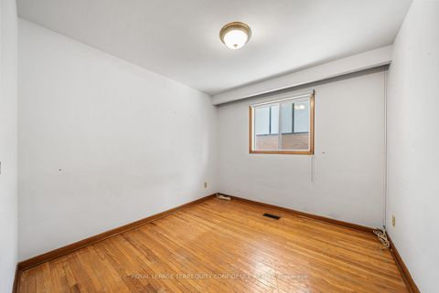 Photo 20 at 265 Horsham Avenue, Willowdale West, Toronto