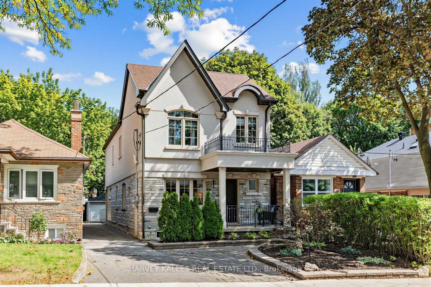 487 Winnett Avenue, Cedarvale, Toronto photo number 2