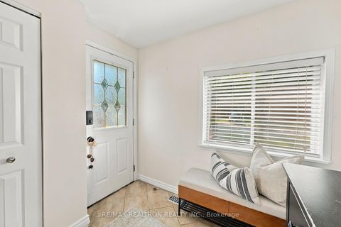 Photo 1 at 1152 Stoney Point Road, Lefroy, Innisfil