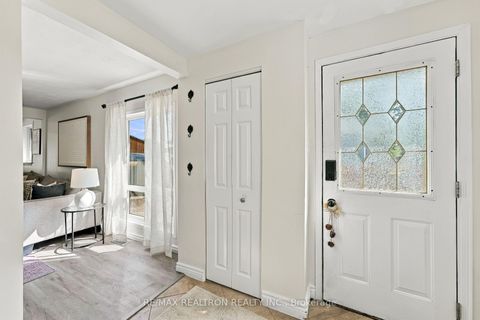 Photo 2 at 1152 Stoney Point Road, Lefroy, Innisfil