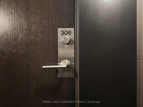 Photo 6 at 306 - 60 Berwick Avenue, Eglinton, Toronto